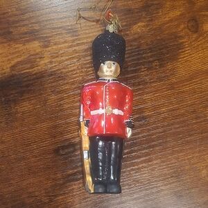 Kathe Wohlfahrt London Palance Guard Ornament